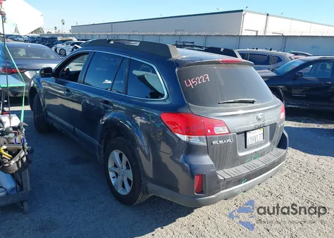 2013 Subaru Outback 2.5I Premium z USA, uszkodzony, nr VIN 4S4BRBCC7D3222762